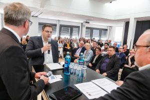 Uwe Hildebrandt von der AWO Westliches Westfalen bezieht Stellung. Foto: Oliver Scharper