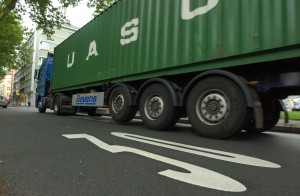 Diesel-Lkw sind eines der Hauptprobleme für die Schadstoffbelastung. Foto: Alex Völkel