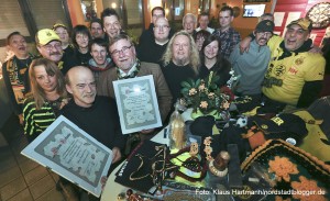 Weihnachtsfeier BvB-Fan-Club Herz des Nordes im Café Berta