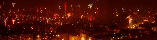 Silvesterfeuerwerk über der Nordstadt