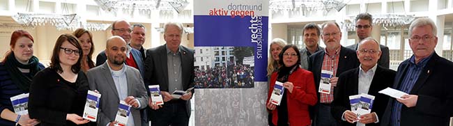 Zahlreiche Akteure stellten heute die neue Broschüre "Dortmund aktiv gegen Rechtsextremismus" im Rathaus vor.