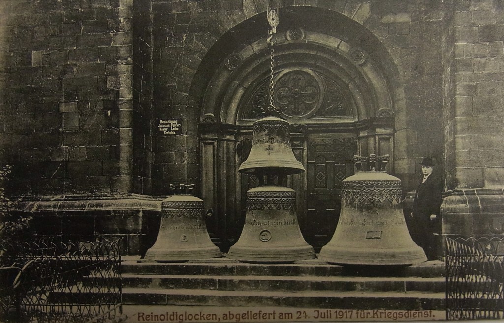 Bildunterschrift: Die Glocken von St. Reinoldi, abgeliefert am 24. Juli 1917 für Kriegsdienst. Bildnachweis: Stadt Dortmund