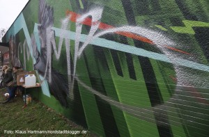 Graffiti Aktion am Schleswiger Platz. Leider ist das Bild in der zuvor besprüht worden