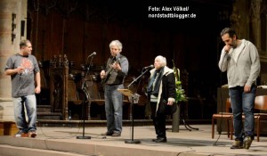 Ein Konzert mit Esther Bejarano und der Microphone-Mafia gab es  in der Reinoldikirche. Fotos: Alex Völkel