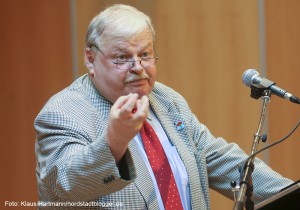 Guntram Schneider, seinerzeit Vorsitzender des DGB NRW in der Stadthalle Kamen im April 2007