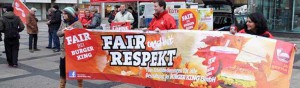 ProtestAktion der NGG vor Burger King in Dortmund