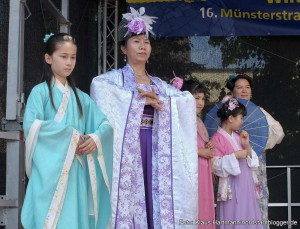 Münsterstraßenfest, Chinesische Kostüme aus alter Zeit
