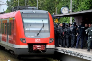 Der S-Bahnverkehr kam durch Blockaden über Stunden zum Erliegen.