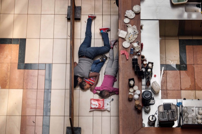 06_Tyler Hicks - NSB World Press Photo