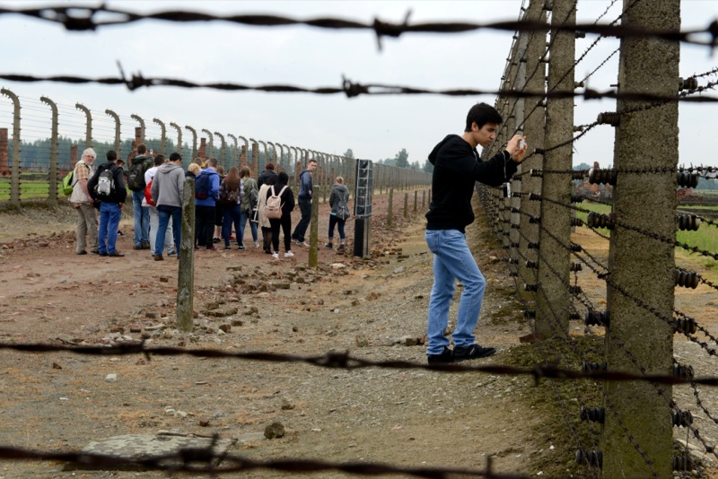 Der Jugendring und die Botschafter der Erinnerung haben eine Gedenkstättenfahrt nach Auschwitz gemacht.