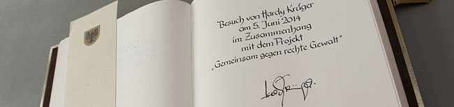 Hardy Krüger macht Front gegen Nazis: Gemeinsam gegen rechte Gewalt und wirbt um Unterstützung für Projekte gegen Rechts