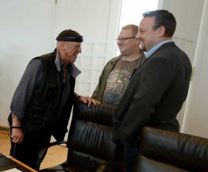 Siegfried Borchardt mit Gruppengeschäftsführer Timo Pradel und NPD-Landeschef Claus Cremer.