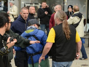 Neonazis - Mitglieder und Unterstützer der Partei "Die Rechte" - demonstrierten in Dortmund.