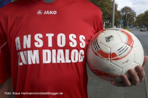 Fußballturnier der Religionen im Hoeschpark: Anstoß zum Dialog