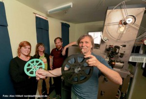 Johanna Knott, Suse Solbach, Kai Wortmann und Peter Fotheringham sind die Betreiber des sweetSixteen. Foto: Alex Völkel