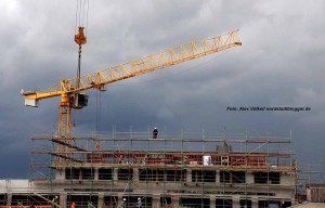 Die Bauarbeiten für die Berufskollegs im Union-Viertel sollen bis 2016 abgeschlossen sein. Foto: Völkel