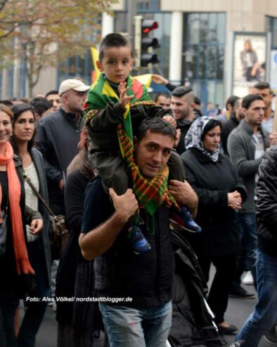 Dortmund - Kurdische Demonstration gegen ISIS_4957 - NSB