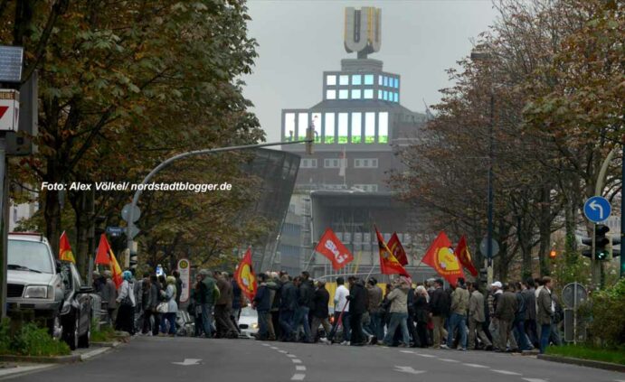 Dortmund - Kurdische Demonstration gegen ISIS_4994 - NSB