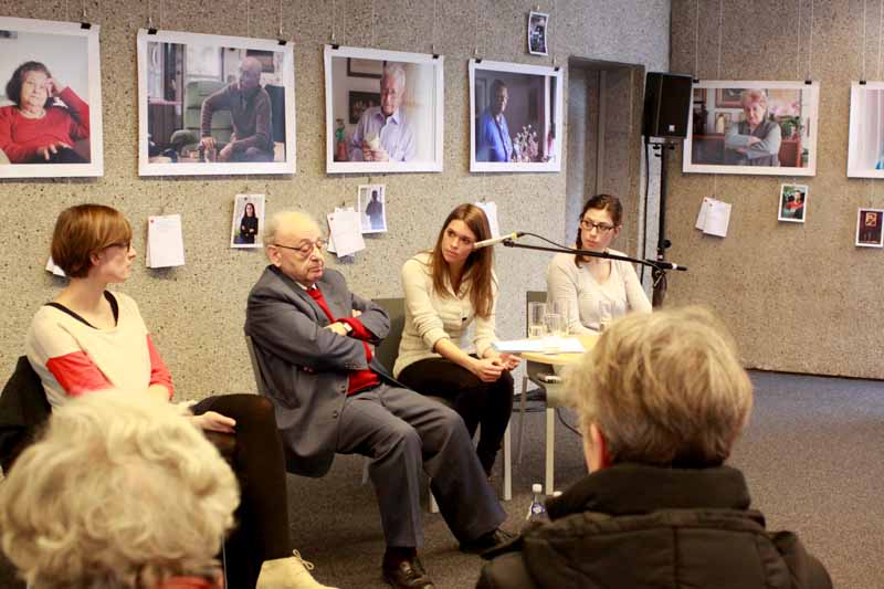 Zeitzeuge Rolf Abrahamsohn berichtet im Borusseum. Foto: Heimatsucher e.V.