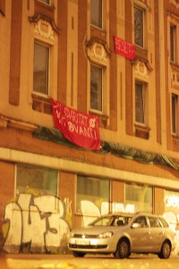 Ein Gebäude an der Flensburger Straße wurde offensichtlich von Besetzern "besucht". Foto: Avanti