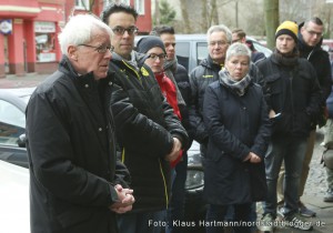 Stolpersteine, Erinnerung an die Ermordeten im Nationalsozialismus wurden in der Nordstadt verlegt. BvB-Präsident Dr. Reinhard Rauball