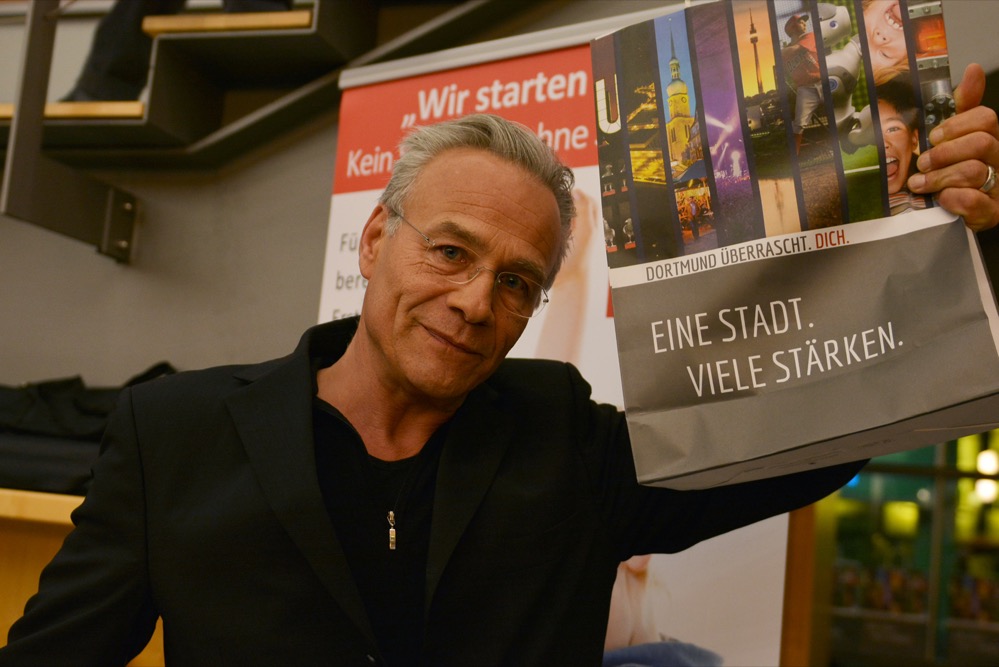 Klaus J. Behrendt sah sich die neue Kampagne auch an.