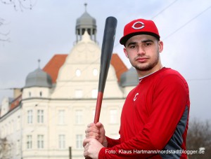 Baseball, Nadir Ljatifi, ehemaliger Spieler der Wanderers schafft den Sprung in die USA. zurück in der alten Heimat mit Jugendtrainer Oliver Görich