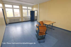 In Eving wurde der Bevölkerung die Flüchtlingsunterkunft in der ehemaligen Hauptschule vorgestellt. Dieser Raum wird ein Familienzimmer