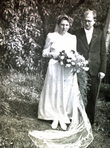 Das Hochzeitsfoto von Oma Luise und Opa Heinrich.
