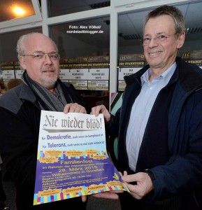 Ralf Stolze und Wilhelm Schulte-Coene präsentieren die Veranstaltung der Dorstfelder Vereine.