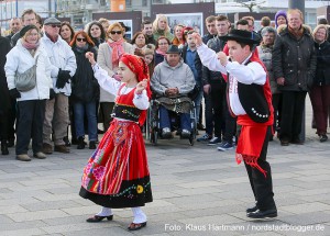 Finnisage der Ausstellung, Wir: Echt Nordstadt! am Phoenixsee in Dortmund-Hörde. Portugiesiche Folkloregruppe St. Antonius