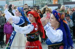 Finnisage der Ausstellung, Wir: Echt Nordstadt! am Phoenixsee in Dortmund-Hörde. Portugiesiche Folkloregruppe St. Antonius