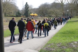 Rund 1000 Menschen nahmen am Heinrich-Czerkus-Gedächtnislauf in die Bittermark teil. Foto: Wolfgang Hartwich