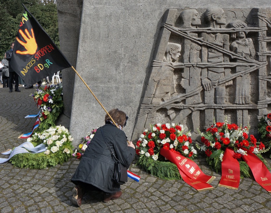 Gedenkfeier für die Karfreitagsmorde in der Bittermark. Foto: Helmut Vossgraff