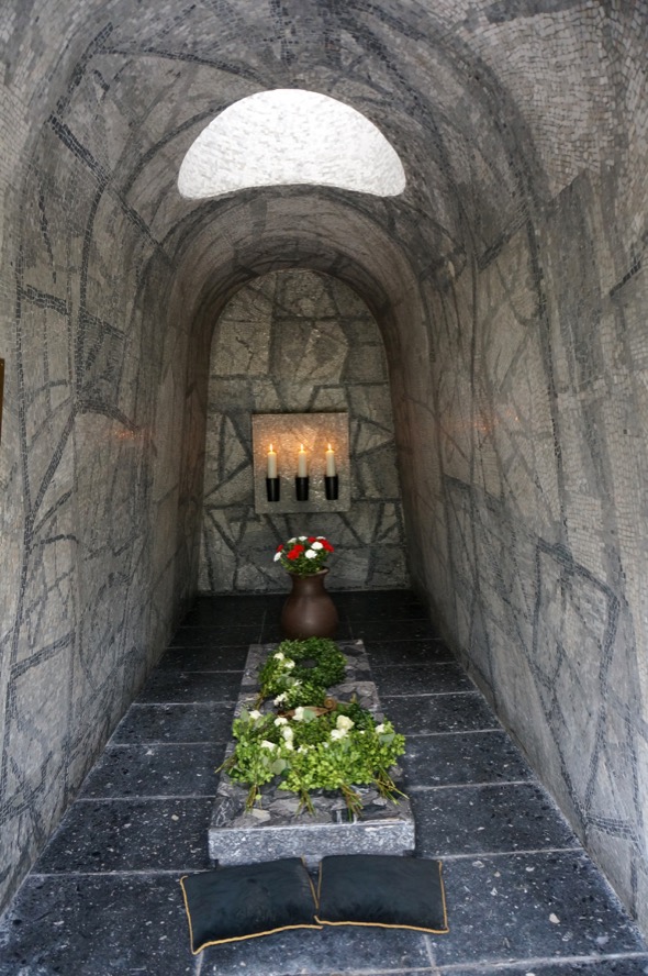 Gedenkfeier für die Karfreitagsmorde in der Bittermark. Foto: Helmut Vossgraff