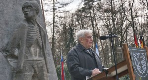 Gedenkfeier für die Karfreitagsmorde in der Bittermark. Foto: Helmut Vossgraff