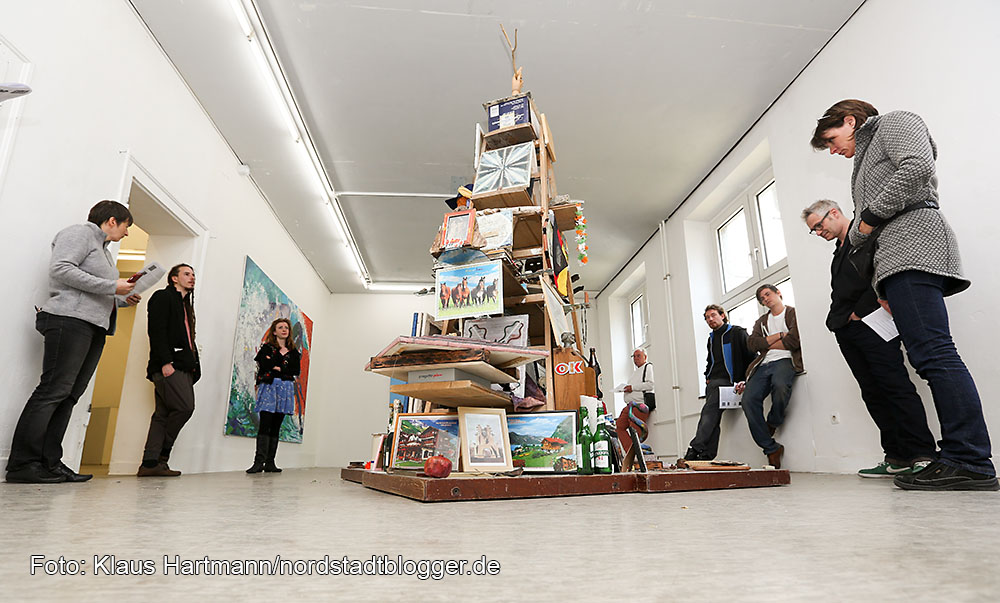 Artist Sweethearts, eine Austellung von und über Künstlerpärchen im Künstlerhaus. Arbeit von Michel Aniol, der zusammen mit seiner Freundin Meike Kuhnert ausstellt