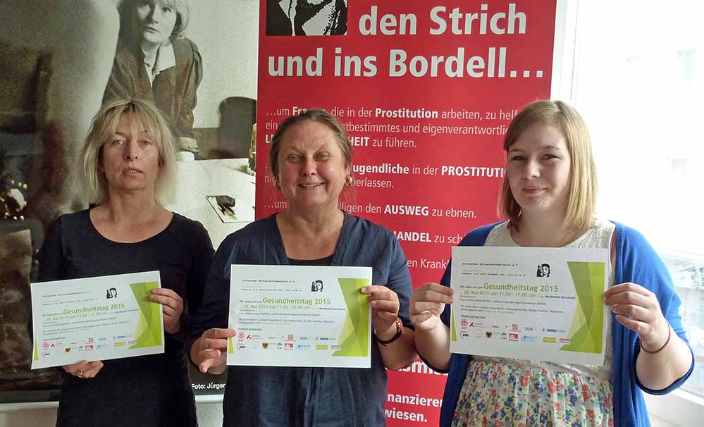 Bieten einen Gesundheitstag am 20. Mai auf dem Nordmarkt an: Silvia Vorhauer, Andrea Hitzke und Hanna Biskoping (v.l.) von der Mitternachtsmission. (Foto: Joachim vom Brocke)