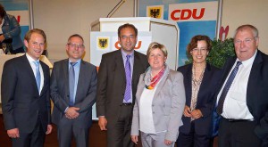 CDU Kreisparteitag v. l. : der geschäftsführende Vorstand des CDU-Kreisverbands Dortmund   Steffen Kanitz, MdB, Kreisvorsitzender; Uwe Wallrabe, Schriftführer; Sascha Mader, Claudia Middendorf, MdL und Dr. Annette Littmann, stellvertretende Kreisvorsitzende; Hans Jäger, Schatzmeister Foto: CDU