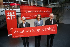 Kirchentagspräsident Andreas Barner, Generalsekretärin Ellen Ueberschär, Landesbischof Frank Otfried July.