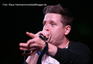 Schick und Schäbig im Zirkuszelt am Dietrich-Keuning-Haus. Kevin O Neal (Deutscher Beatbox Meister)