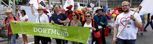 Die CSD-Demo 2015 führte vom Hauptbahnhof zum Friedensplatz.