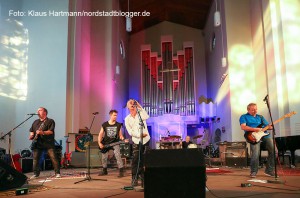 Hafenspaziergang 2015. Halleluyeah-Festival in der Pauluskirche mit Clox