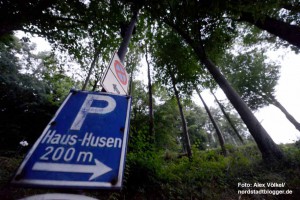 Die Stadt hat das Haus Husen gekauft - hier soll vorübergehend UMF untergebracht werden.