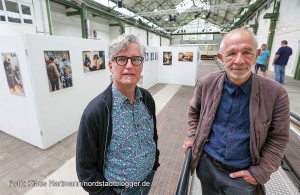 Fotograf Andreas Hub, links, und "Doc" Martin Müller stellen im Depot aus. Auf Augenhöhe und Hier geht´s zum Doc