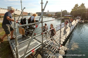 Hafenspaziergang 2015. Die Pontonbrücke