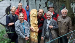 Der freundliche Geist steht nun im Bürgergarten an der Heroldstraße.