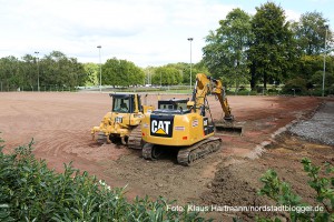 Die Aschenplätze im Hoeschpark bekommen einen Kunstrasen