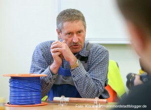 Sprengmeister Michael Schneider. Der Abriss des Gasometers in Lindenhorst wird vorbereitet. Sprengmeister Michael Schneider