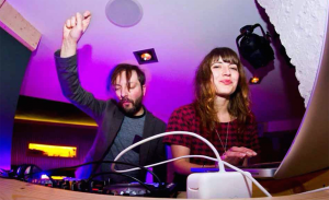 Björn und Linda Hering sind das Stuntcat-DJ-Team.